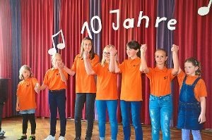 Der Kinderchor Liederkranz Spatzen feierte sein zehnjähriges Bestehen mit einem fröhlichen Konzert.  Foto: Bausch Foto: Schwarzwälder-Bote