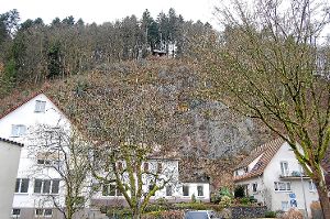 Die Felssicherungsmaßnahmen am Schlossberg oberhalb der Gummenstraße haben Hausach viel Geld gekostet. Foto: Selter