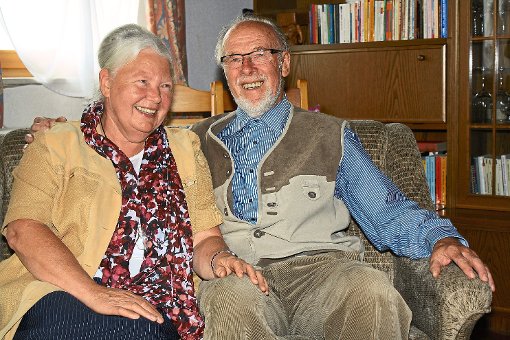 Ingrid und Friedrich Burghardt haben vor 50 Jahren in Mönchengladbach geheiratet. Foto: Köncke Foto: Schwarzwälder-Bote