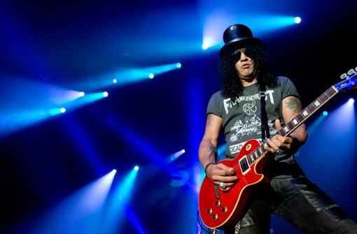 Slash, der legendäre Ex-Gitarrist von Guns ‚N’ Roses, kann es auch ohne Axl Rose. Foto: dpa