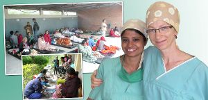 Sabine Petzold (rechts) wird voraussichtlich im kommenden Herbst wieder nach Nepal reisen, um im Hospital im Kathmandu-Tal zu behandeln. Derzeit herrscht dort noch ein Ausnahmezustand, der sogar die Versorgung der Erdbeben-Opfer im Freien erfordert. Fotos: Petzold Foto: Schwarzwälder-Bote