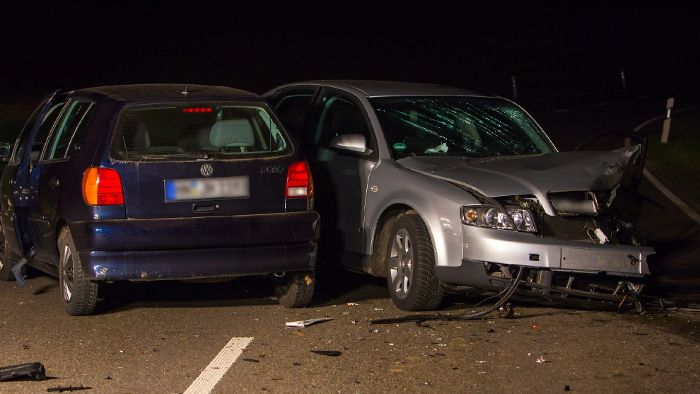 Unfall bei Neckarsulm: Ein Toter und drei Schwerverletzte
