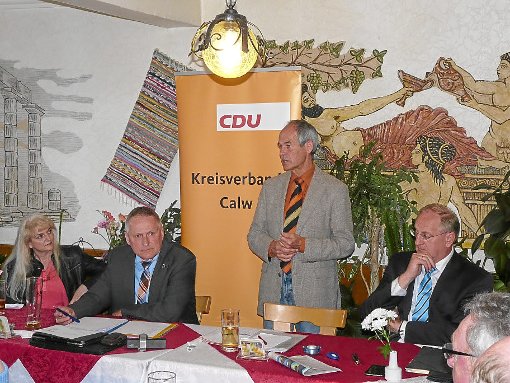 Über den Verkehr sprachen (von links): Ingrid Bauer, Thomas Blenke, Rudolf Köberle und Jürgen Großmann.    Foto: Selter-Gehring Foto: Schwarzwälder-Bote