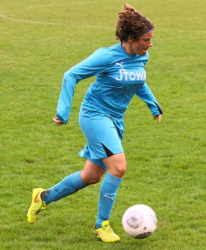 Steffi Rentschler erzielte zum Saisonauftakt gegen den SV Eutingen das 2:0. Foto: Klink Foto: Schwarzwälder-Bote