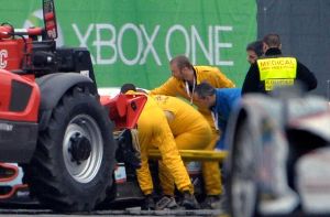 Der dänische Rennfahrer Allan Simonsen ist beim 24-Stunden-Rennen in Le Mans an den Folgen eines schweren Unfalls gestorben. Der 34-Jährige sei kurz nach seiner Ankunft im Krankenhaus seinen Verletzungen erlegen. Foto: dpa