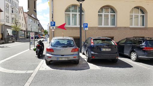 Von einem Ebinger, der in der Museumsstraße seinen Roller parken wollte, stammt dieses Bild. Foto: Ringle