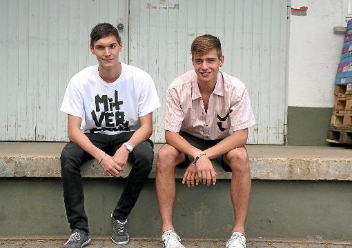 Rappen ohne Gangsta-Kraftausdrücke: Stefan Daiker und Stephan Schenk bilden das Duo KaOha! und treten nun auf.  Foto: Beiter Foto: Schwarzwälder-Bote