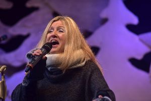 Rebecca Weisser singt seit 13 Jahren beim  Weihnachtszauber.   Foto: Sprich Foto: Schwarzwälder-Bote