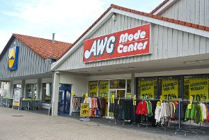 Das AWG Mode-Center in Baiersbronn sucht händeringend einen neuen Standort und hat sogar eine Prämie ausgesetzt. Foto: Braun