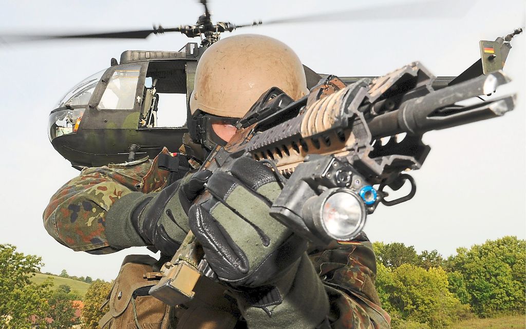 Mittelfristig will die Bundeswehr Luftlandeübungen der Kämpfer des Kommandos Spezialkräfte (KSK) in der Nähe von Nagold abhalten.