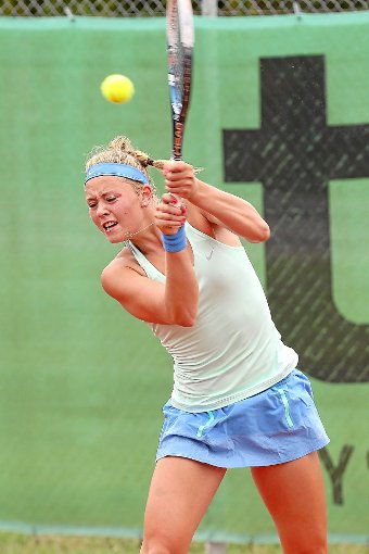 Carina Witthöft lockte 2013 zahlreiche Fans auf den Center-Court der Hechingen Ladies Open. Foto: Eibner