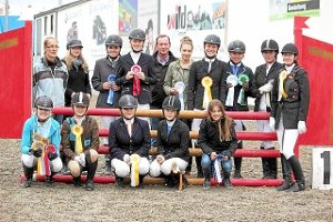 Der Pferdesportkreis gratuliert allen Siegerinnen und freut sich auf die kommende Turniersaison. Foto: Del Colle Foto: Schwarzwälder-Bote