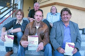 Gegen »Bw-Musix« (von rechts): Wolfgang Strasser, Jochen Lange, Kevin Gurka, Jean-Claude Canoine und Stefan Oehl. Foto: Erb