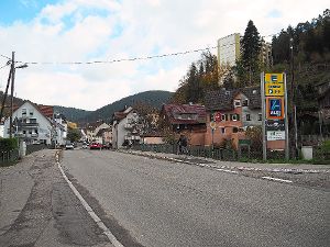 Die Wildbader Straße in Calmbach.  Foto: Mutschler