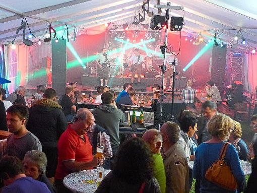 Viel Musik wird beim Gütenbacher Scherensägenfest geboten, so wie hier der Auftritt der Talgang Buam.  Foto: Kouba Foto: Schwarzwälder-Bote