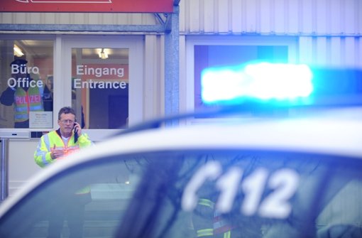 Die Polizei warnt vor einem dreisten Betrüger, der angeblich für die Opfer der Brandkatastrophe in Titisee-Neustadt sammelt. Foto: dpa