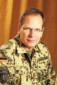 Von Meßstetten nach Usbekistan geht Oberstleutnant Volker Engelmann.