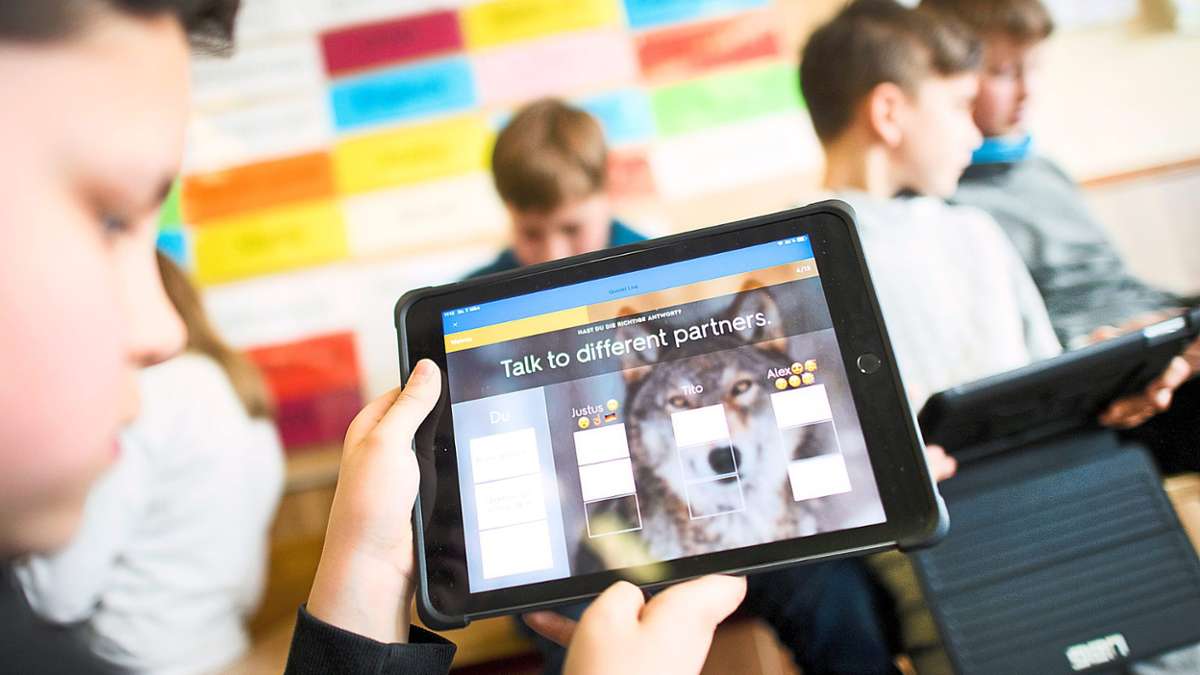 Digitalisierung: Schüler in Gütenbach arbeiten künftig mit i-Pads