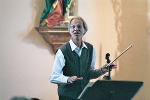 Wilhelm Wilms leitet das Konzert in der Martinskirche. Foto: Veranstalter Foto: Schwarzwälder-Bote
