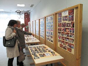 Die Bilderausstellung Momente einer 40-jährigen Partnerschaft war  in der Begegnungsstätte  zu sehen.  Foto: Held Foto: Schwarzwälder-Bote