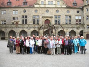 Bei ihrem Jahresausflug besuchte die Calwer Rheumaliga das Schloss Weikersheim.  Foto: Schnick Foto: Schwarzwälder-Bote