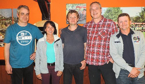 Der neue Vorstand  mit (von links) Rainer Broghammer, Andrea Roth, Michael Ogrzall, Eckhardt Weinholz und Sascha Schlösser Foto: Verein Foto: Schwarzwälder-Bote