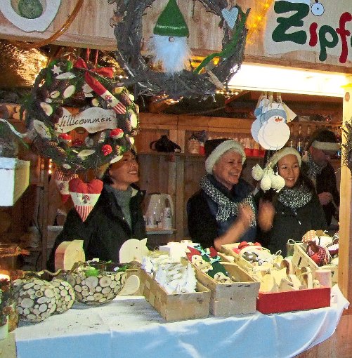 Der Dunninger Weihnachtsmarkt stimmt heute bereits auf die kommende Zeit ein. Foto: Reichert Foto: Schwarzwälder-Bote