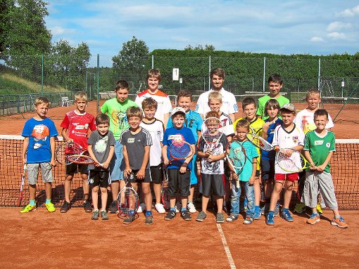 Beim TC Loßburg erlebten junge Besucher die Faszination des Tennis-Sports. Foto: TC Loßburg Foto: Schwarzwälder-Bote