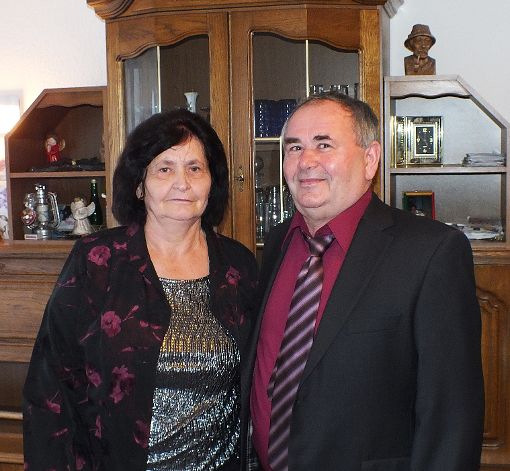 Seit 50 Jahren verheiratet sind Vitomir und Jela Miskovic aus Ebingen. Foto: Böhler Foto: Schwarzwälder-Bote