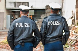Am Donnerstag hat die Polizei die Wohnung eines mutmaßlichen Betrügers in Bad Cannstatt durchsucht (Symbolbild). Foto: maltomedia werbeagentur/Shutterstock