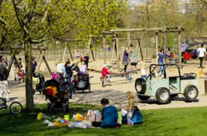 Stuttgarts Spielplätze, hier der im Killesbergpark, sollen künftig öfter gereinigt werden. Foto: Lichtgut/Max Kovalenko