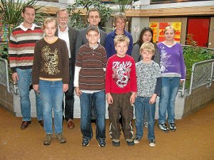 Sie haben sich mächtig ins Zeug gelegt: die Schüler der Wilhelm-Hauff-Schule, um Spenden zu sammeln. Foto: Schwarzwälder-Bote