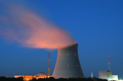 Die Eon-Kernkraftwerke Isar 1 und 2. Foto: dpa