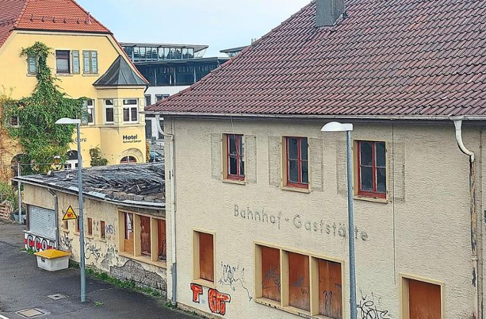 Abriss in Balingen: Bahnhofs-Schandfleck kommt endlich weg