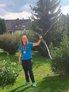 Erneut mit der Goldmedaille dekoriert kehrte Jenny Bleibel von der DM aus München nach Dornhan zurück.  Foto: Bleibel Foto: Schwarzwälder-Bote