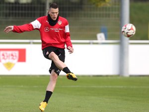 Daniel Ginczek kann beim Training des VfB Stuttgart zumindest teilweise wieder mitwirken. Foto: Pressefoto Baumann
