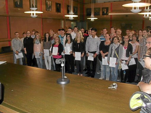 Für ihre guten Leistungen erhielten diese Schüler den Preis des Oberbürgermeisters ausgehändigt. Foto: Streck Foto: Schwarzwälder-Bote