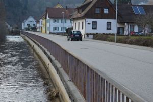 An den Kosten der Mauerwerksanierung muss sich die Gemeinde  beteiligen.  Foto: Herzog Foto: Schwarzwälder-Bote