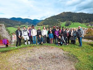 Ein gelungener Ausflug bei gutem Herbstwetter: Der Frittlinger Helferkreis besucht den Schwarzwald.  Foto: Allgaier Foto: Schwarzwälder-Bote
