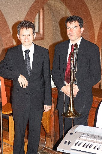 Zwei Meister ihres Metiers und ihrer Instrumente: Hans-Peter Merz und Peter Ha­stedt (rechts). Foto: Miller Foto: Schwarzwälder-Bote