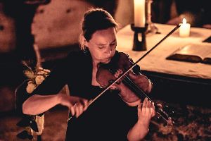 Gesa Dönneweg-Jenne bei einem früheren Konzert in der Nikolauskirche in Buchenberg.  Foto: Bergstadtsommer Foto: Schwarzwälder-Bote
