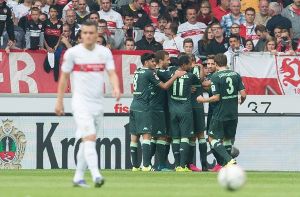 Freude bei den Fohlen, lange Gesichter bei den Fans des VfB Stuttgart. Foto: dpa