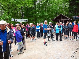 Start und Ziel des Laufs in den Mai ist an der Allmandhütte in Dornstetten. Foto: Lauf- und Walkingtreff Foto: Schwarzwälder-Bote