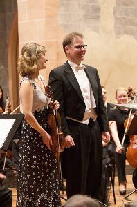 Michael Berner mit der georgischen Violinistin Lisa Batiashvili bei einem Konzert.  Foto: Privat Foto: Schwarzwälder-Bote