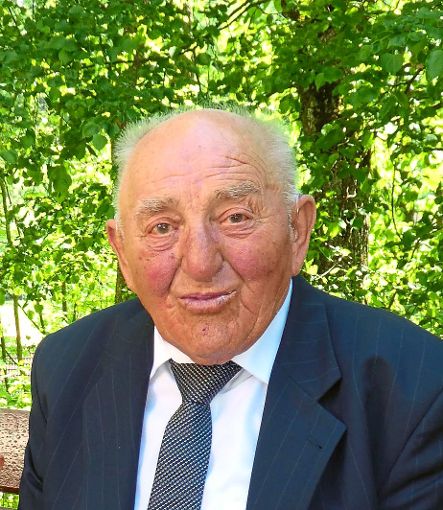 Feiert seinen 90. Geburtstag: Alois Straub aus Linach.  Foto: privat Foto: Schwarzwälder-Bote