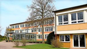 Haupt- und Nebengebäude des  Gymnasiums in Dornstetten werden energetisch saniert. Foto: Doris Sannert
