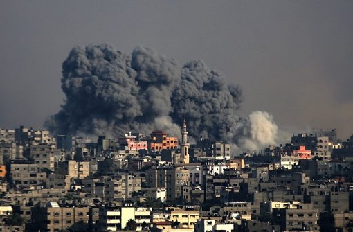 Gaza-Stadt wird weiter bombardiert. Das Sterben in dem Konflikt findet kein Ende. Foto: EPA