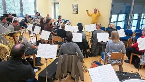 Intensiv bereiten sich die Musiker aus Hausen am Tann auf ihr Jahreskonzert am 12. November vor.  Foto: Neher Foto: Schwarzwälder-Bote
