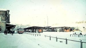 Im Winter 1962/63 lag nicht nur viele Tage lang Schnee (im Bild: der Bahnhof in Rottweil), sondern er war bitterkalt, einer der kältesten im 20. Jahrhundert. Foto: Zimmermann/Rottweiler Bilder