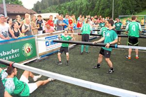 Spaß und Spannung versprechen die Spiele beim XXL-Menschenkicker-Turnier.   Foto: SV Mitteltal-Obertal Foto: Schwarzwälder-Bote